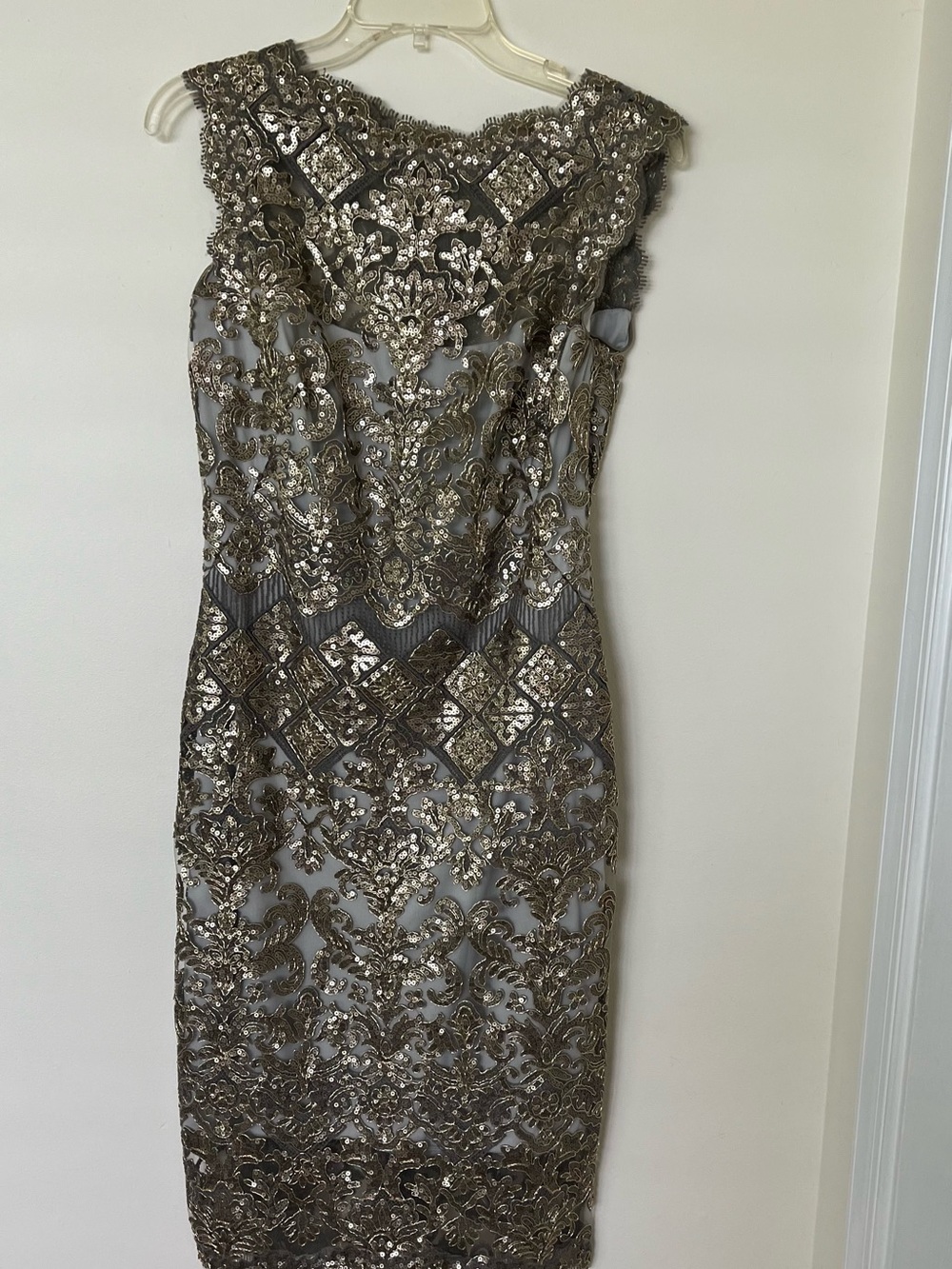 💁‍♀️Stunning Tadashi Shoji Formal Evening Dress
